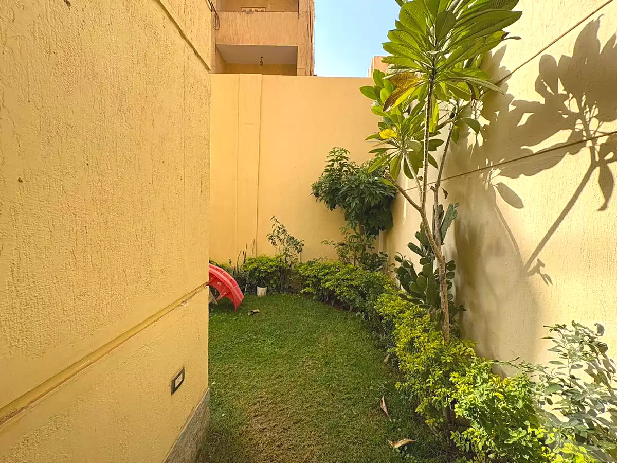 https://aqarmap.com.eg/en/listing/7209091-for-sale-cairo-new-cairo-el-yassamin-el-yasmeen-6