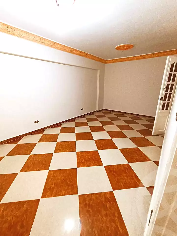https://aqarmap.com.eg/ar/listing/7209137-for-sale-alexandria-sydy-bshr-sydy-bshr-qbly-street-30