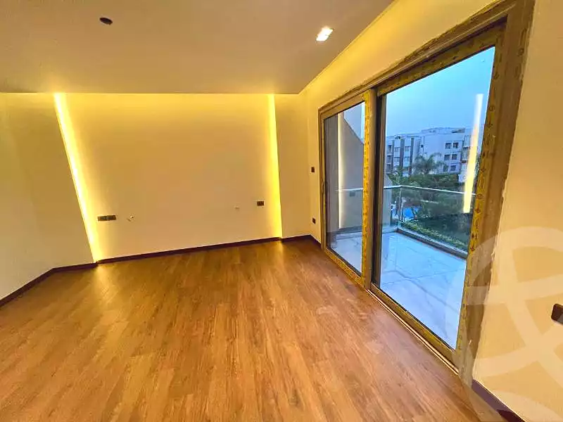 https://aqarmap.com.eg/en/listing/7209323-for-sale-cairo-new-cairo-compounds-galleria-moon-valley-compound-arabia