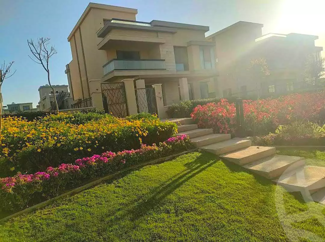 https://aqarmap.com.eg/ar/listing/7209340-for-sale-cairo-new-cairo-compounds-villette-kmbwnd-sky-kwndwz-swdyk-villette