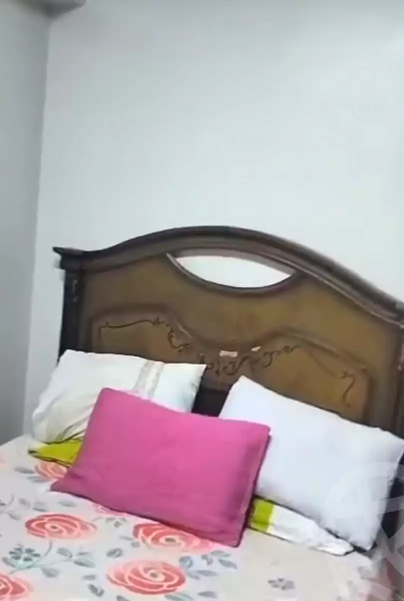 https://aqarmap.com.eg/ar/listing/7209534-for-sale-cairo-ain-shams-ain-shams-el-sharkia-el-eshrein-stt