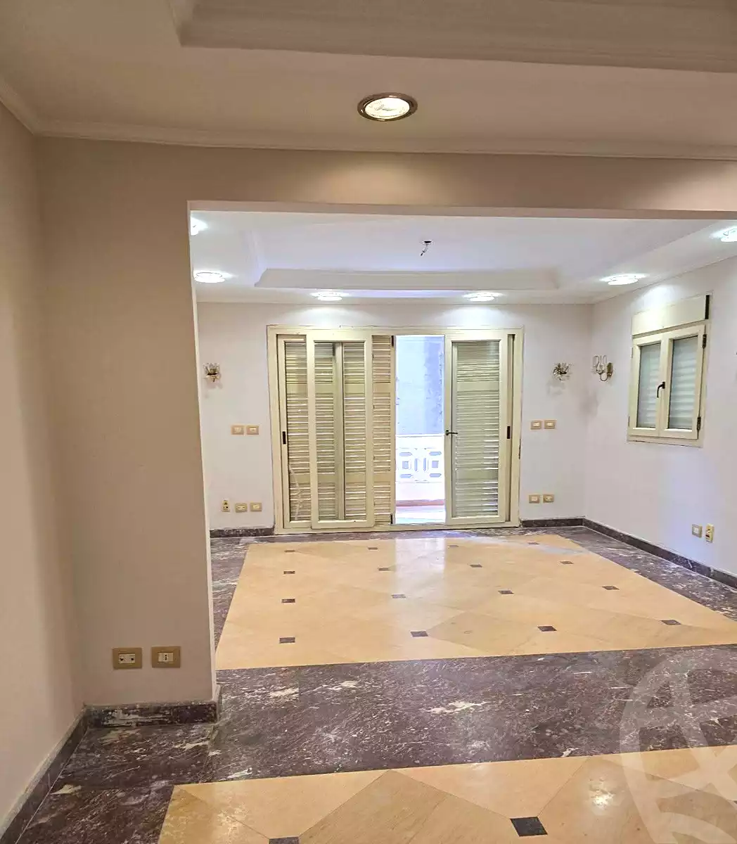https://aqarmap.com.eg/en/listing/7209635-for-rent-alexandria-camp-cesar