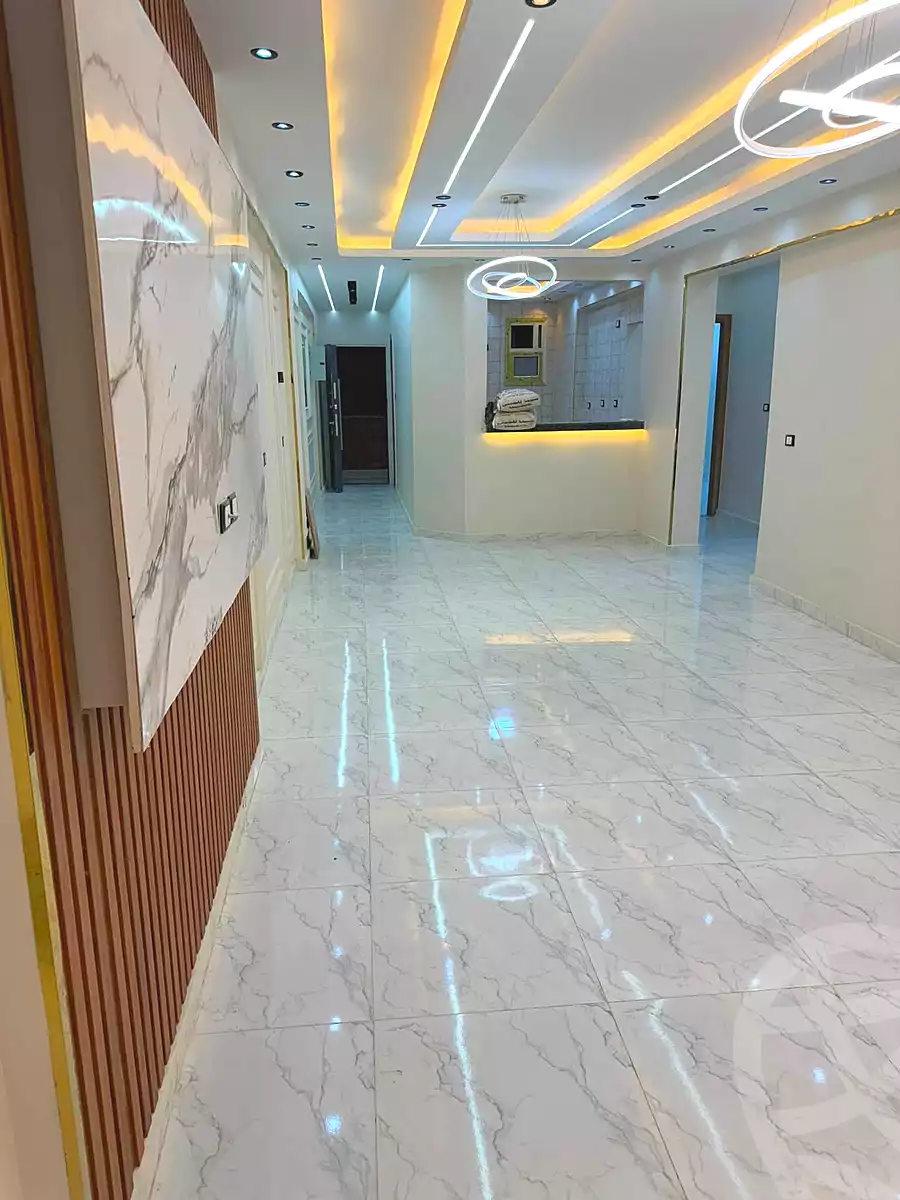 https://aqarmap.com.eg/ar/listing/7209798-for-sale-cairo-el-haram-el-lebeny-el-magzar-el-aly-st