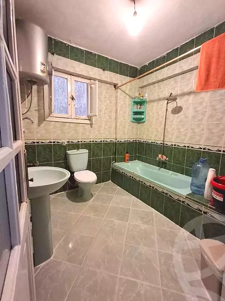 https://aqarmap.com.eg/ar/listing/7209840-for-sale-alexandria-al-agamy-lbytsh