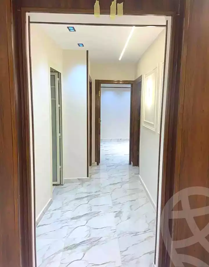 https://aqarmap.com.eg/en/listing/7209899-for-sale-alexandria-al-agamy-lbytsh-zayed-st