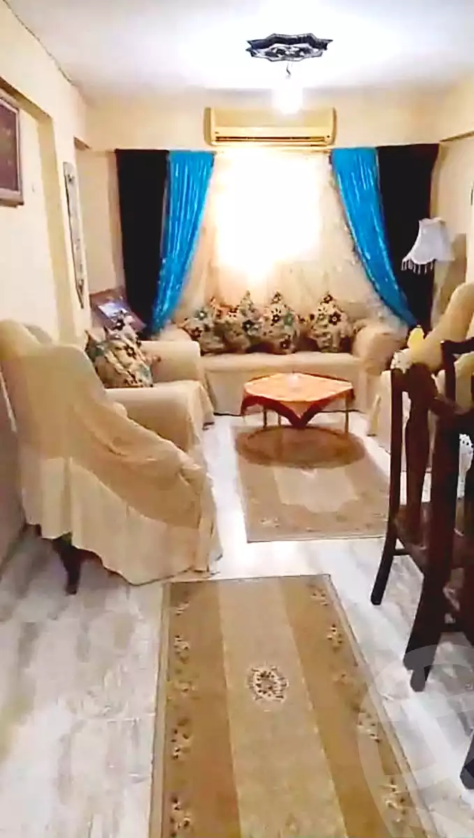 https://aqarmap.com.eg/ar/listing/7210037-for-sale-alexandria-new-miami-street-10