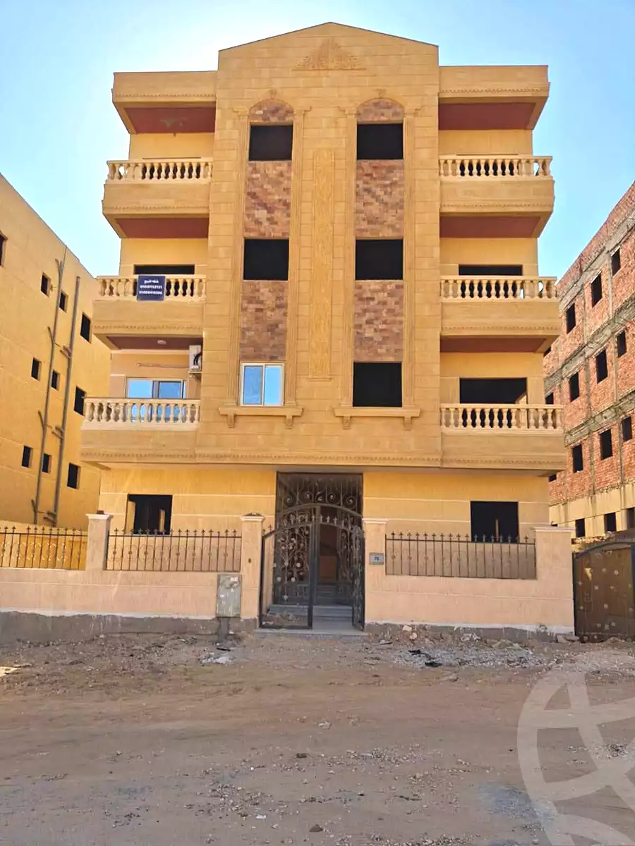 https://aqarmap.com.eg/ar/listing/7210221-for-sale-cairo-badr-city-hai-el-ashgar-featured-neighborhood