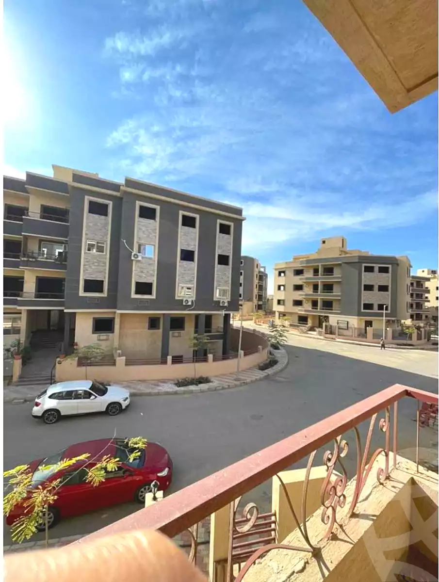https://aqarmap.com.eg/en/listing/7210180-for-sale-cairo-new-cairo-compounds-sephora-heights