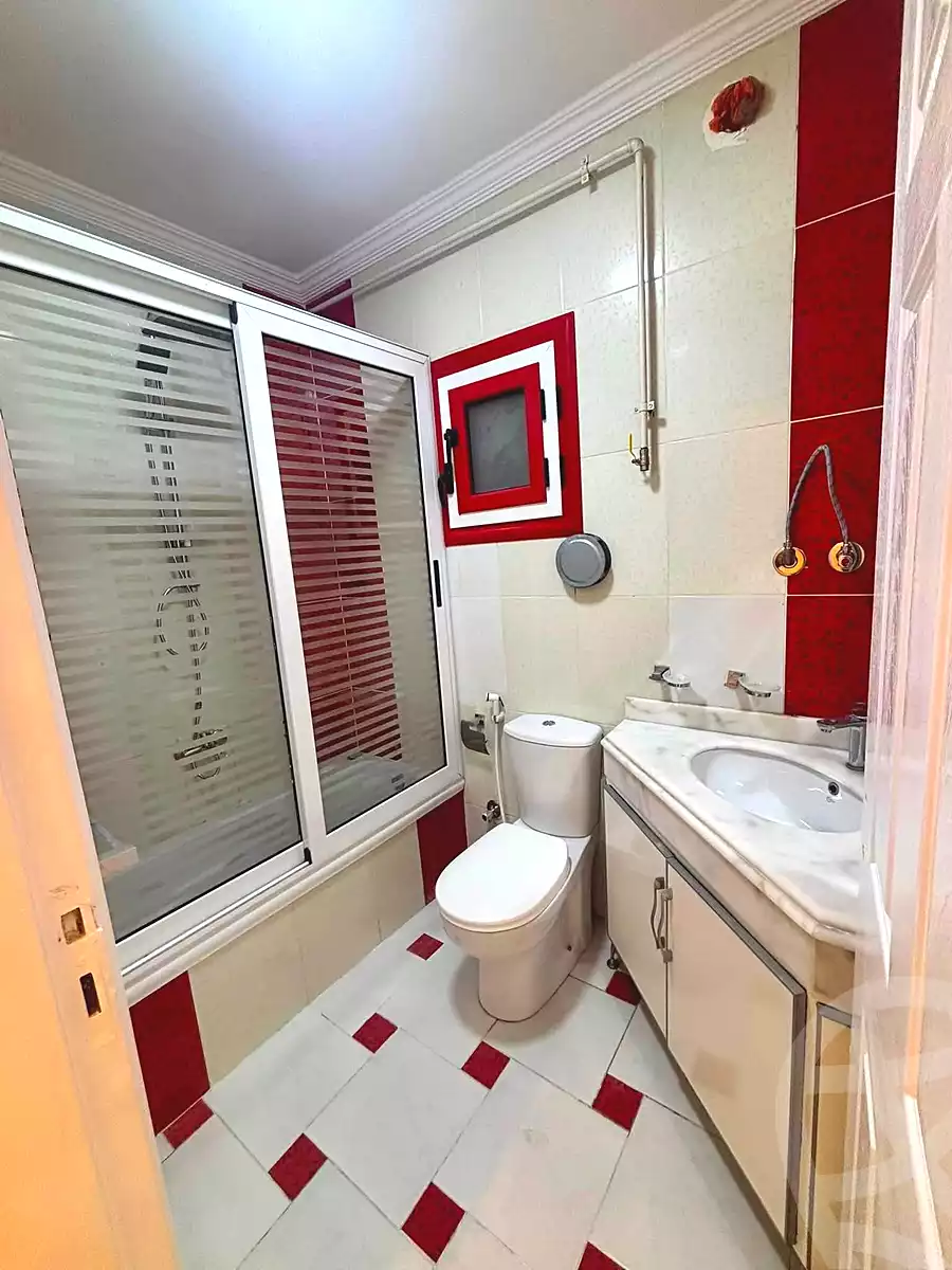 https://aqarmap.com.eg/en/listing/7210251-for-sale-alexandria-sydy-bshr-sydy-bshr-bhry-shr-mhmwd-l-yswy