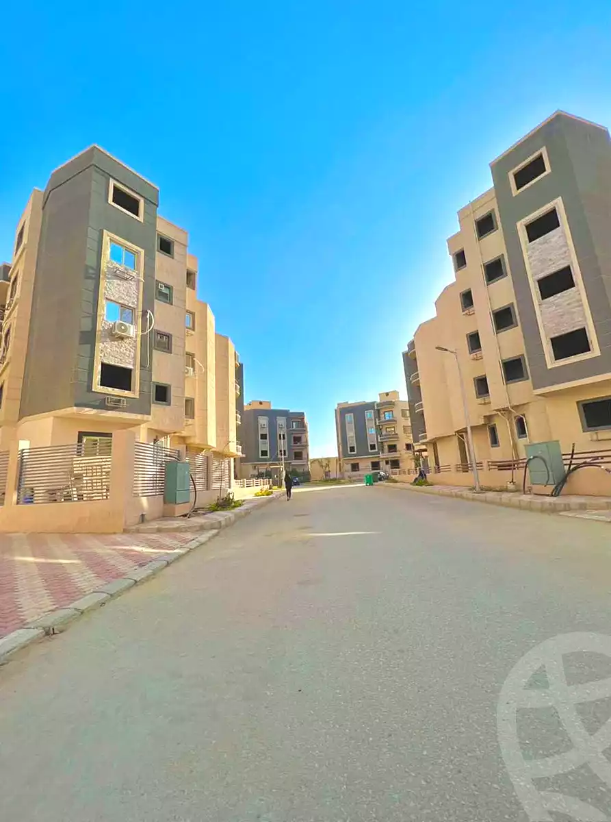 https://aqarmap.com.eg/en/listing/7210273-for-sale-cairo-new-cairo-compounds-sephora-heights