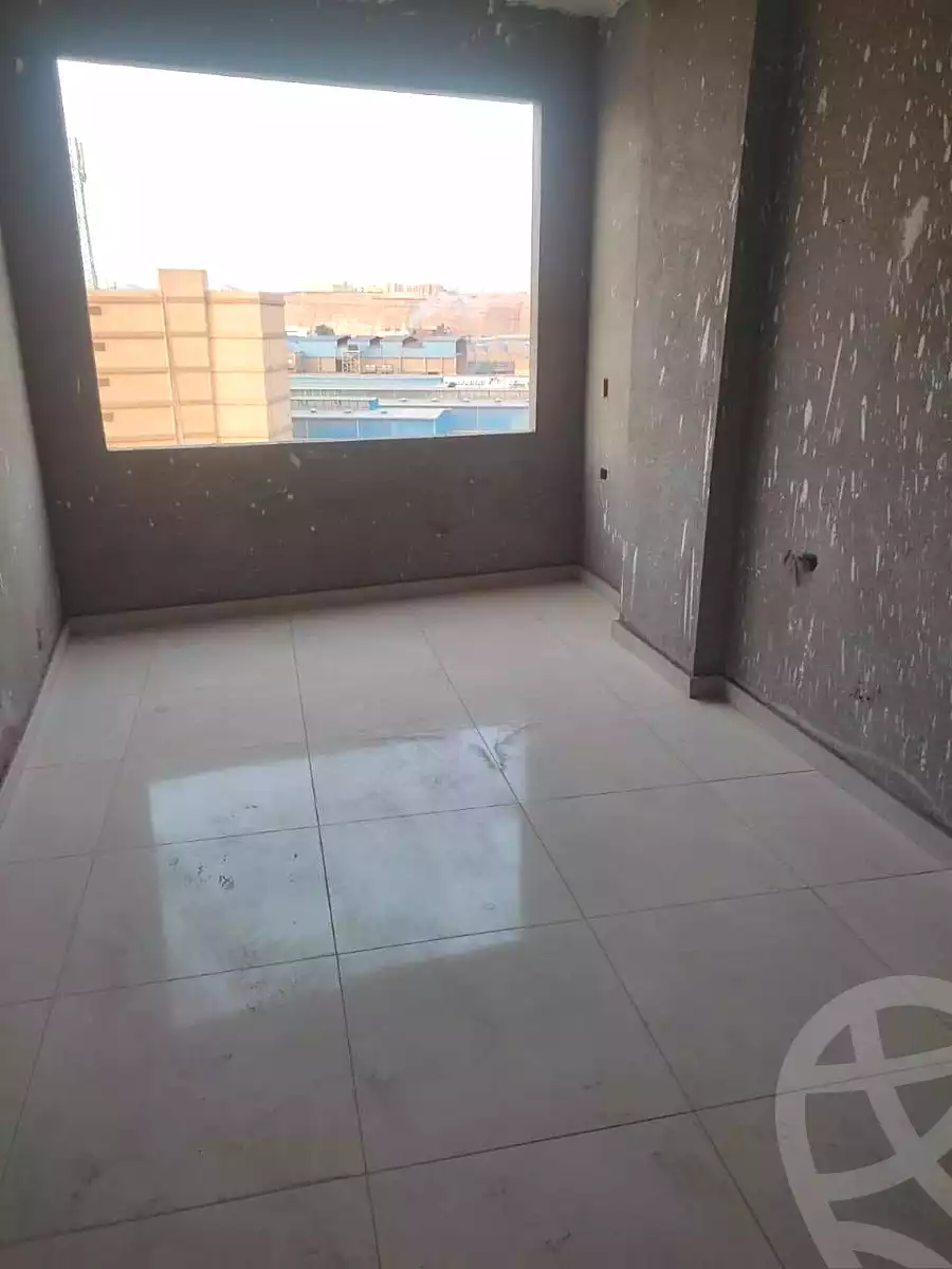 https://aqarmap.com.eg/ar/listing/7210259-for-sale-cairo-helwan-mnshy-yn-hlwn-mansour-st