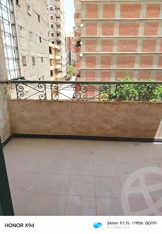 https://aqarmap.com.eg/en/listing/7210315-for-sale-alexandria-al-agamy-lbytsh-shahr-al-assal-st