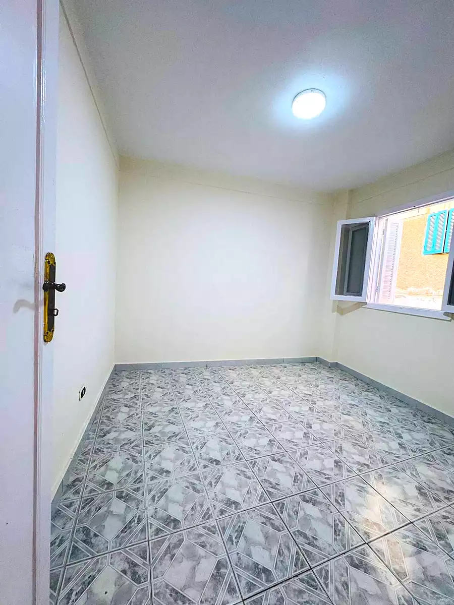 https://aqarmap.com.eg/ar/listing/7210651-for-sale-alexandria-al-agamy-shataa-el-nakheel