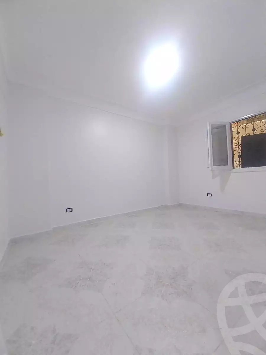 https://aqarmap.com.eg/en/listing/7210669-for-sale-alexandria-al-agamy-shataa-el-nakheel