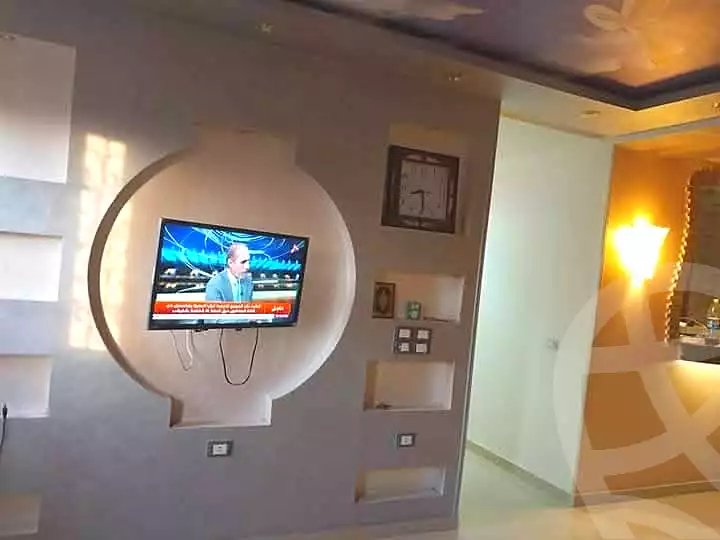 https://aqarmap.com.eg/ar/listing/7210673-for-sale-cairo-helwan-helwan-el-sharkeya-ryad-pasha-st