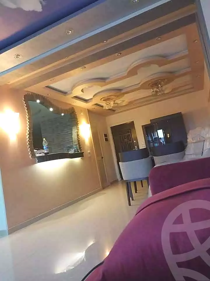https://aqarmap.com.eg/ar/listing/7210673-for-sale-cairo-helwan-helwan-el-sharkeya-ryad-pasha-st