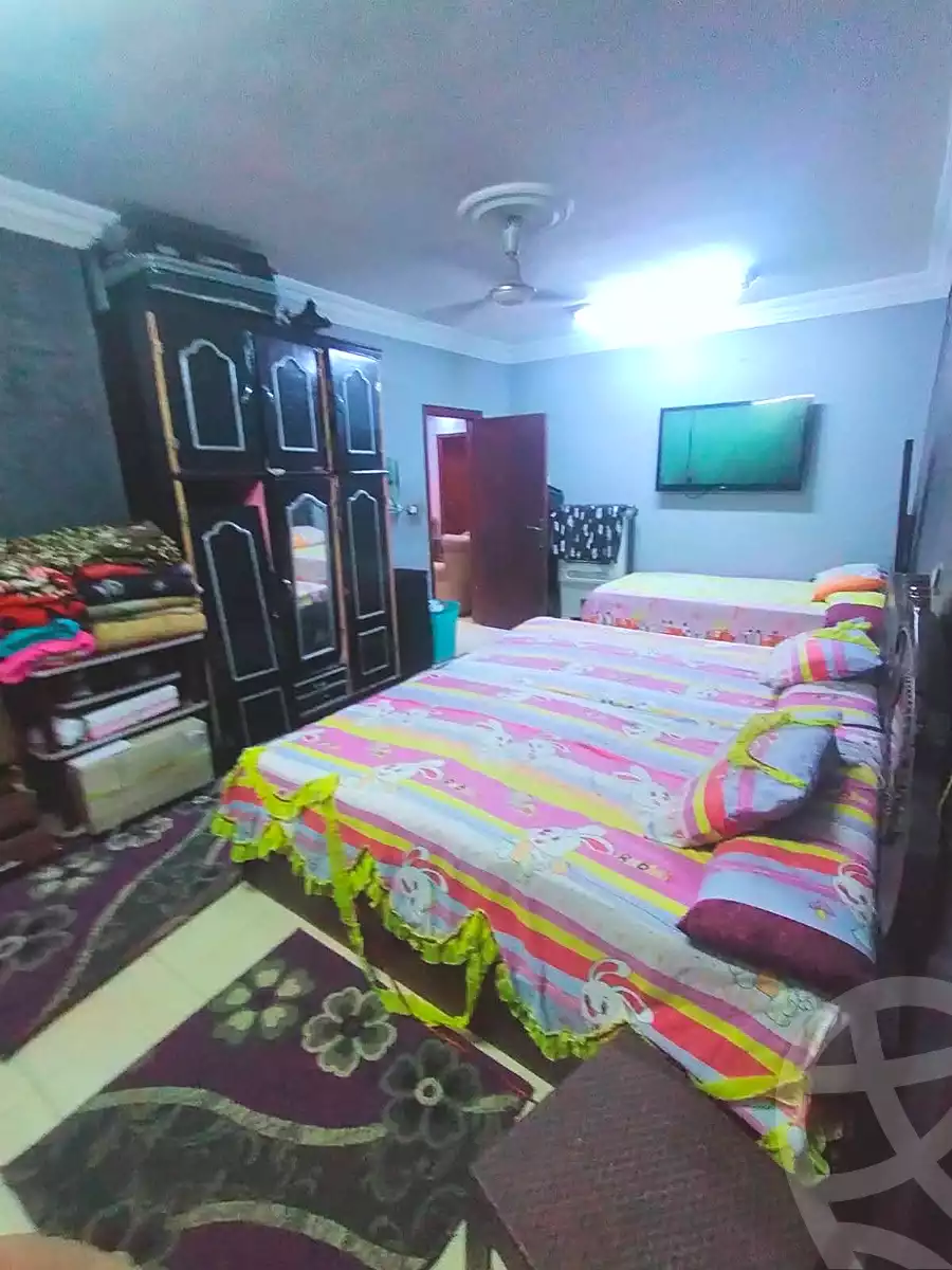 https://aqarmap.com.eg/en/listing/7210700-for-sale-cairo-helwan-helwan-el-sharkeya-heidar-st