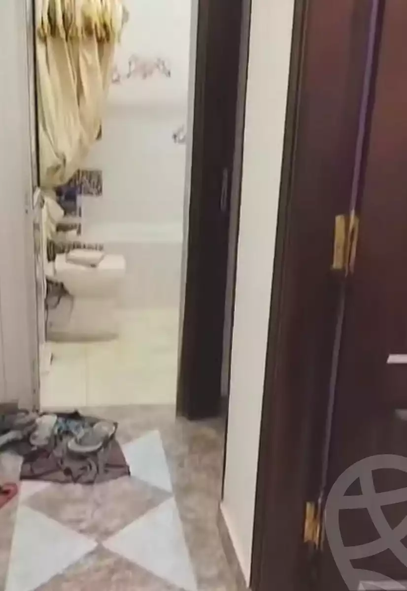 https://aqarmap.com.eg/en/listing/7211017-for-sale-cairo-ain-shams-ahmed-esmat-st