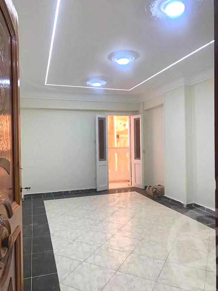 https://aqarmap.com.eg/en/listing/7194084-for-sale-alexandria-al-agamy-el-hanouvel-el-shaheed-ahmed-hamdy-st