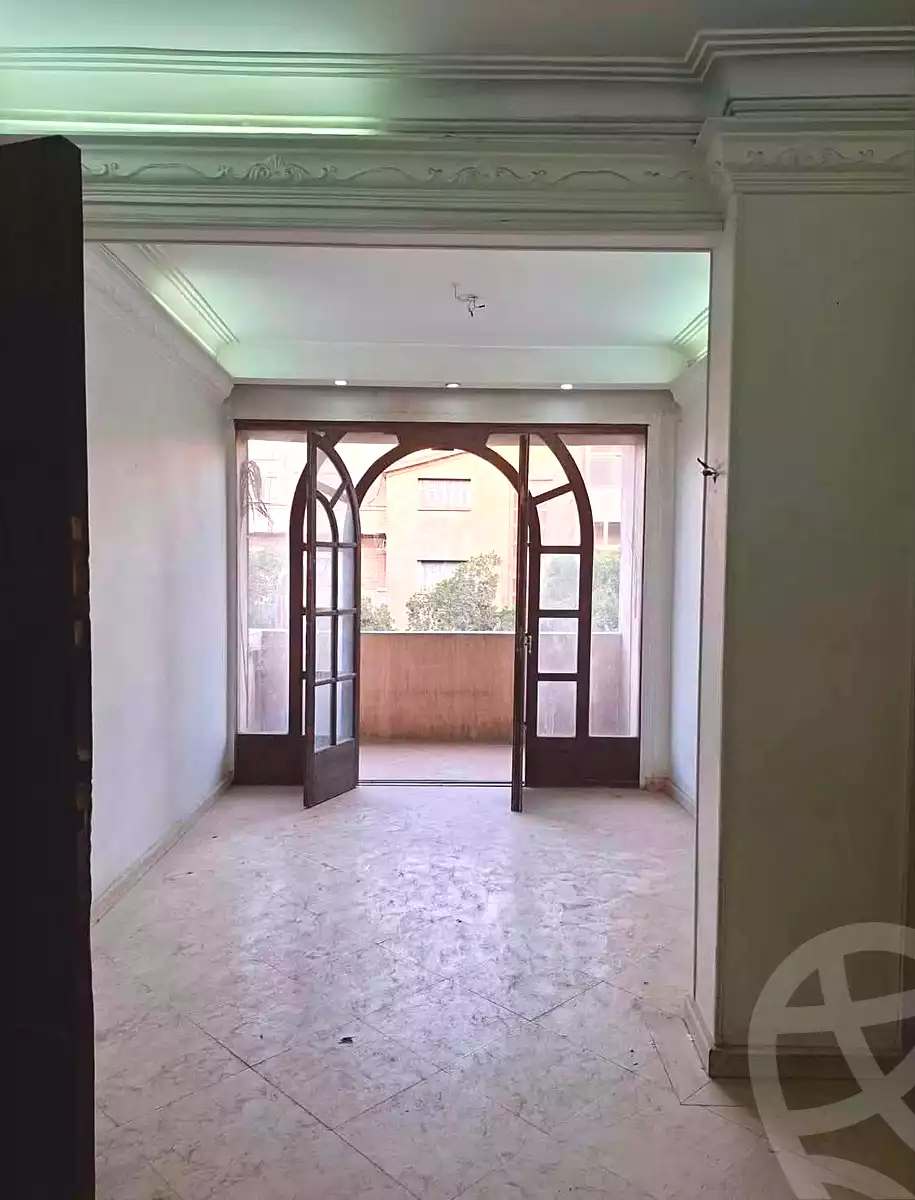 https://aqarmap.com.eg/ar/listing/7211103-for-sale-cairo-helwan-helwan-el-sharkeya-thabit-basha-st