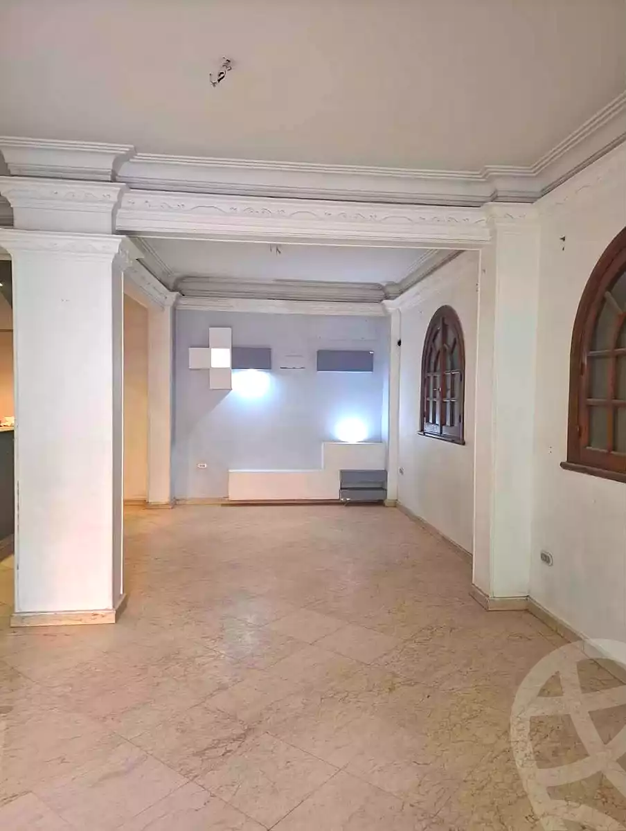 https://aqarmap.com.eg/ar/listing/7211103-for-sale-cairo-helwan-helwan-el-sharkeya-thabit-basha-st