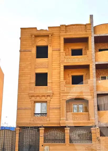 https://aqarmap.com.eg/ar/listing/7211011-for-sale-cairo-15th-of-may-family-housing