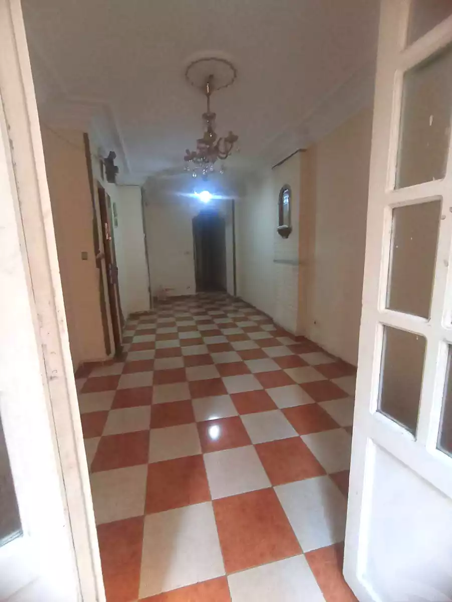 https://aqarmap.com.eg/en/listing/7211405-for-rent-alexandria-sydy-bshr-sydy-bshr-bhry-shr-mhmd-njyb