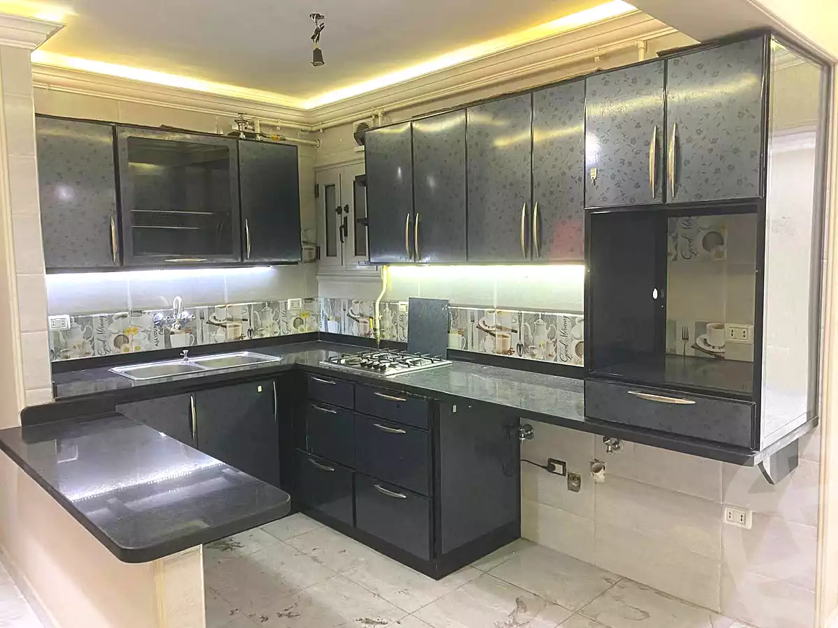 https://aqarmap.com.eg/en/listing/7211467-for-rent-alexandria-lsywf-mostafa-kamel-st