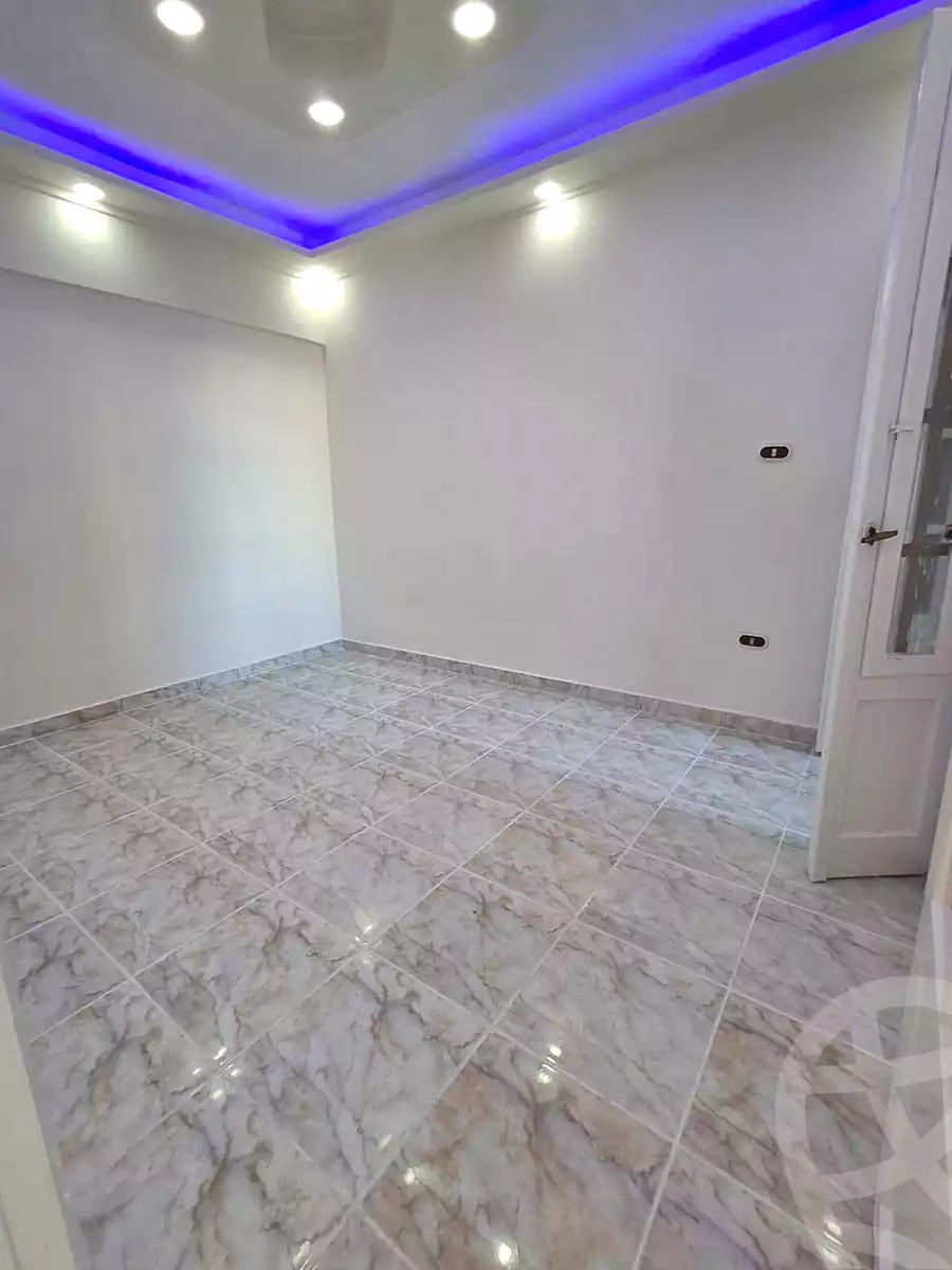 https://aqarmap.com.eg/ar/listing/7211550-for-sale-alexandria-al-agamy-shataa-el-nakheel
