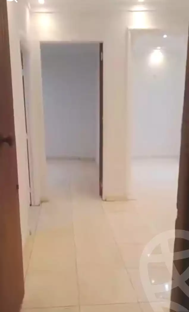 https://aqarmap.com.eg/ar/listing/7211573-for-sale-alexandria-el-asafra-shr-45