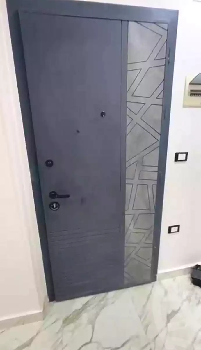https://aqarmap.com.eg/en/listing/7211586-for-rent-cairo-ain-shams-jsr-lswys
