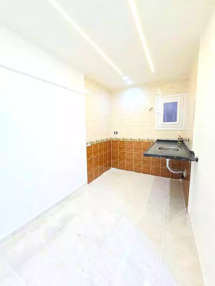 https://aqarmap.com.eg/en/listing/7211581-for-sale-alexandria-al-agamy-shataa-el-nakheel
