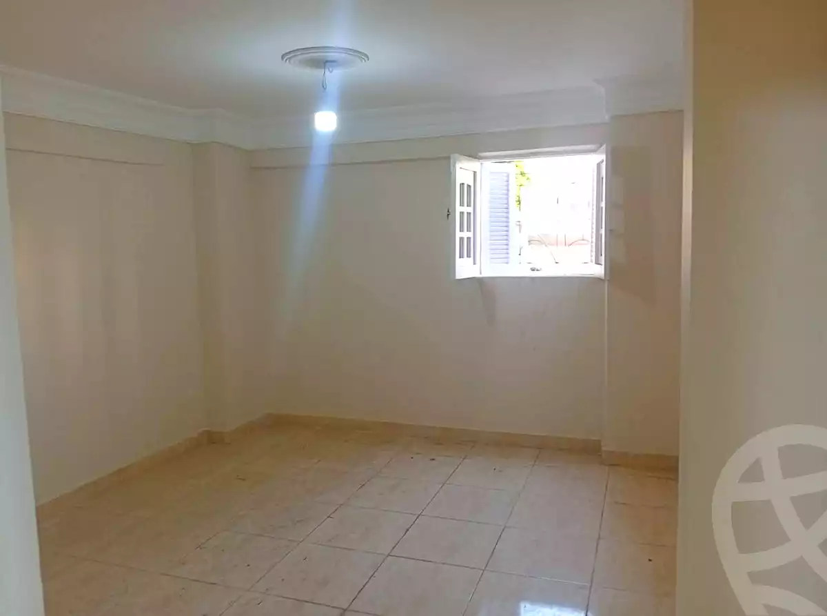 https://aqarmap.com.eg/ar/listing/7211763-for-sale-cairo-ain-shams-ain-shams-el-sharkia-el-eshrein-stt