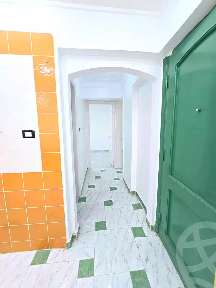 https://aqarmap.com.eg/ar/listing/7211567-for-sale-alexandria-al-agamy-shataa-el-nakheel-street-10