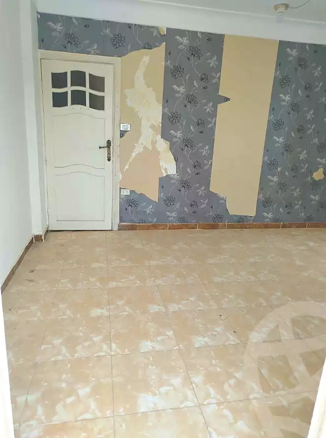 https://aqarmap.com.eg/en/listing/7211999-for-sale-alexandria-al-agamy-el-hanouvel-el-kholafaa-el-rashdeen-st