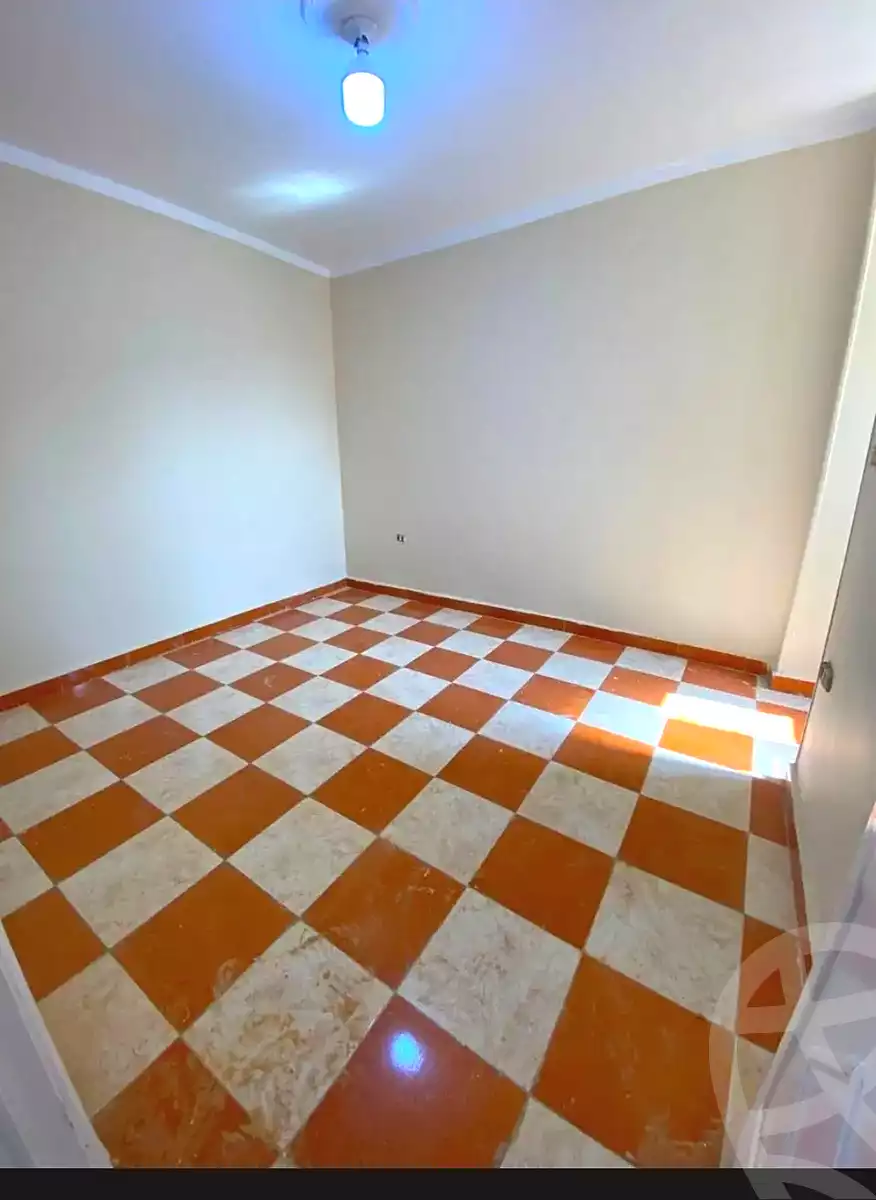 https://aqarmap.com.eg/en/listing/7211958-for-sale-cairo-el-haram-shareaa-khatem-el-morsalen