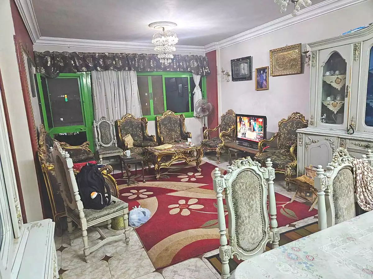 https://aqarmap.com.eg/ar/listing/7212419-for-sale-cairo-helwan-helwan-el-sharkeya-abd-el-rahman-pasha-st