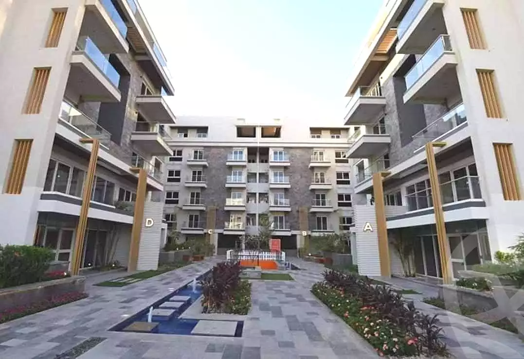 https://aqarmap.com.eg/ar/listing/7212620-for-sale-cairo-new-cairo-compounds-mwntn-fyw-y-syty-club-park-mountain-view-icity