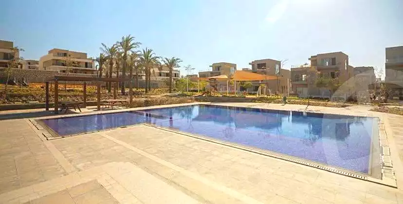 https://aqarmap.com.eg/en/listing/7212715-for-sale-cairo-new-cairo-compounds-blm-hylz-nyw-kyrw