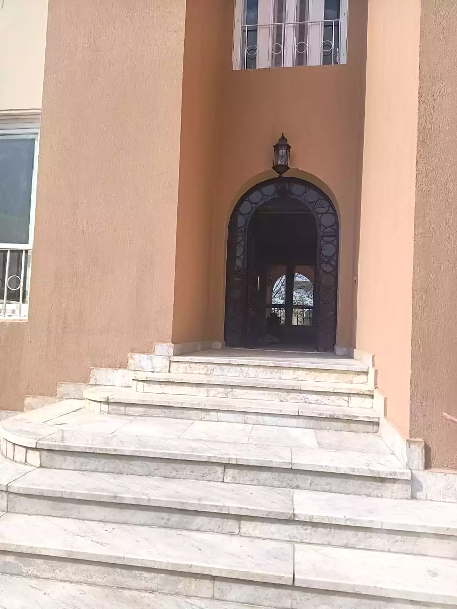 8 BR Villa in Mena Garden City, photo 8 of 24