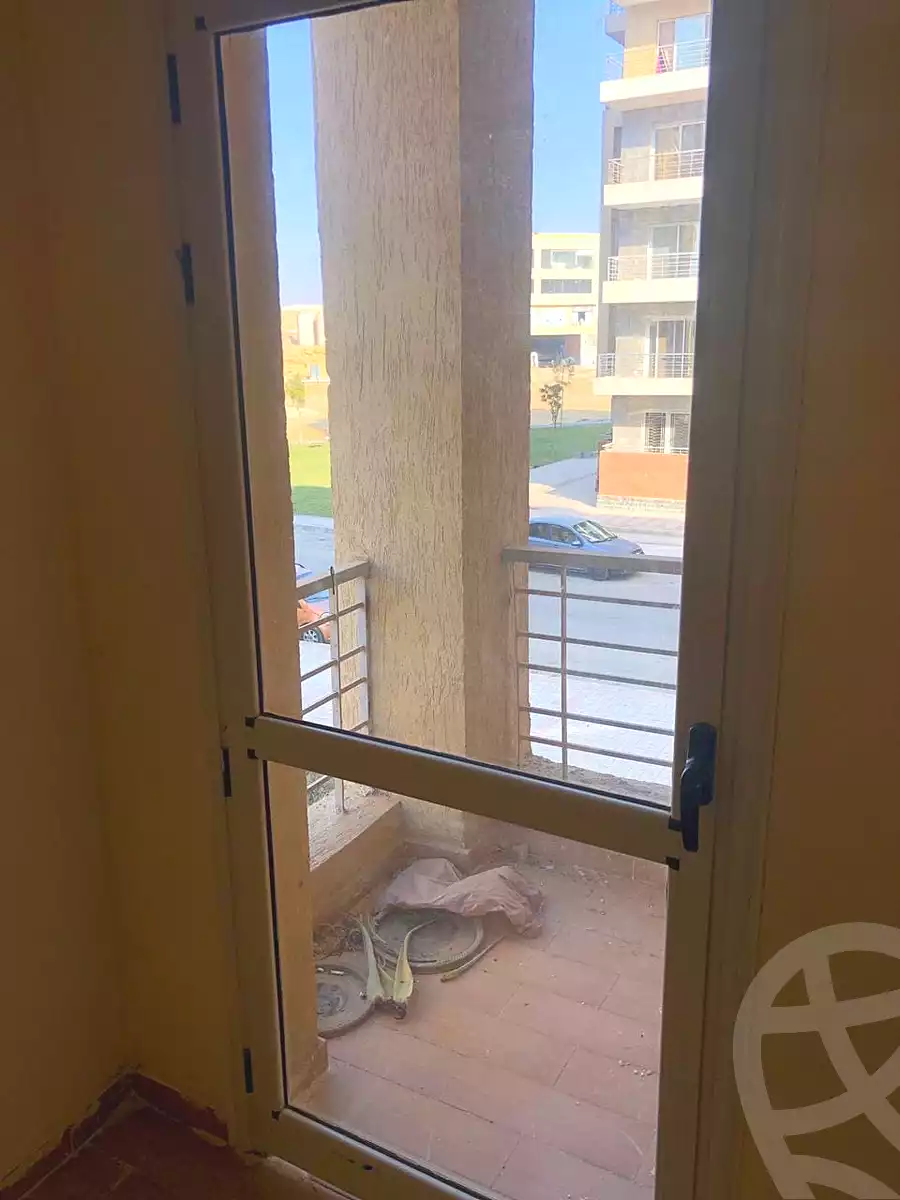 https://aqarmap.com.eg/ar/listing/7212891-for-sale-cairo-new-cairo-compounds-dar-misr-el-koronfel