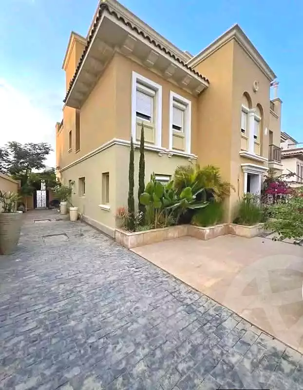 https://aqarmap.com.eg/en/listing/7213063-for-sale-cairo-new-cairo-compounds-hyde-park-parkway-hyde-park-compound