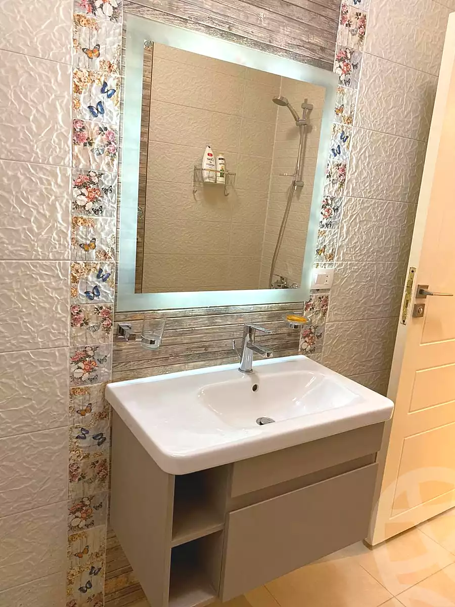 https://aqarmap.com.eg/ar/listing/7205134-for-rent-cairo-new-cairo-south-investors-al-gezira-st