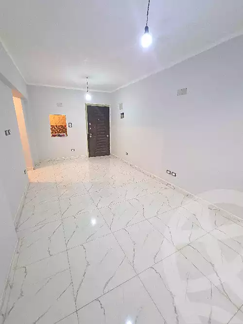 https://aqarmap.com.eg/ar/listing/7206533-for-sale-cairo-6th-of-october-el-ahyaa-neighborhood-11th