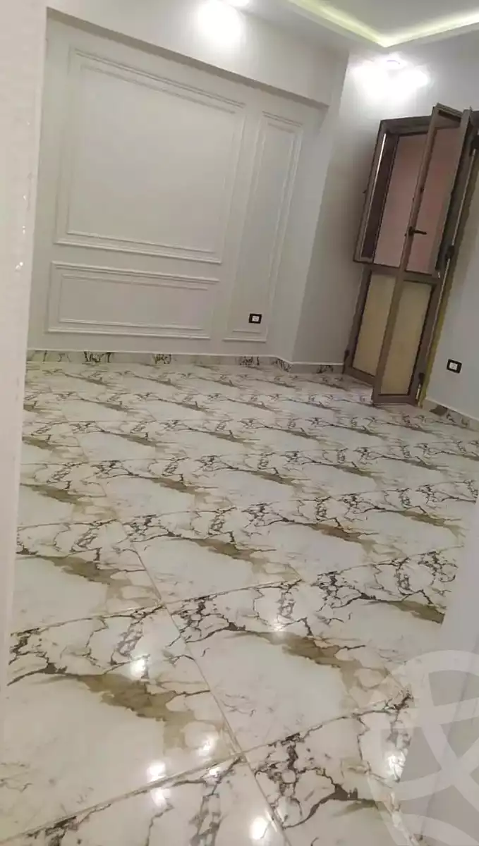 https://aqarmap.com.eg/ar/listing/7213678-for-sale-alexandria-al-agamy-el-hanouvel-el-kholafaa-el-rashdeen-st
