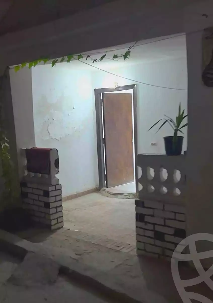 https://aqarmap.com.eg/ar/listing/7213801-for-rent-alexandria-al-agamy-lbytsh-shahr-al-assal-st