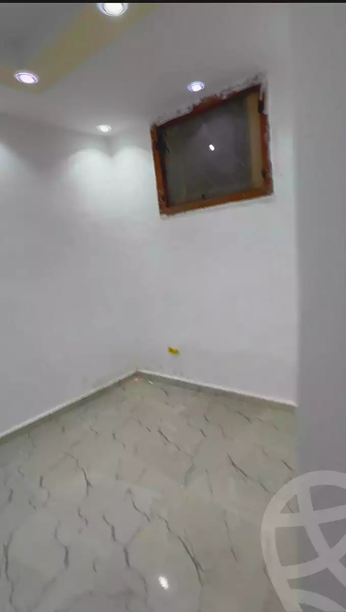 https://aqarmap.com.eg/ar/listing/7213801-for-rent-alexandria-al-agamy-lbytsh-shahr-al-assal-st