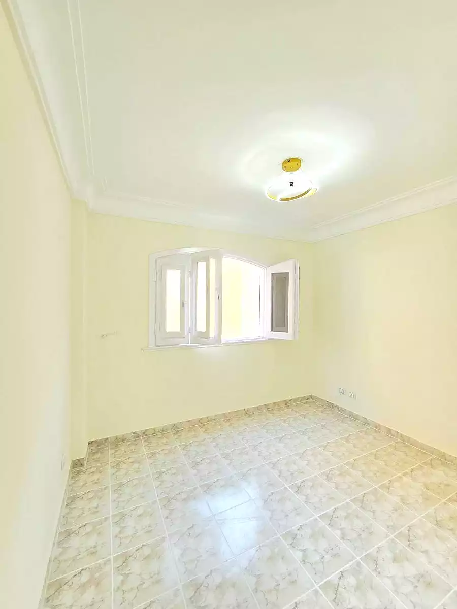 https://aqarmap.com.eg/en/listing/7213884-for-sale-alexandria-al-agamy-shataa-el-nakheel
