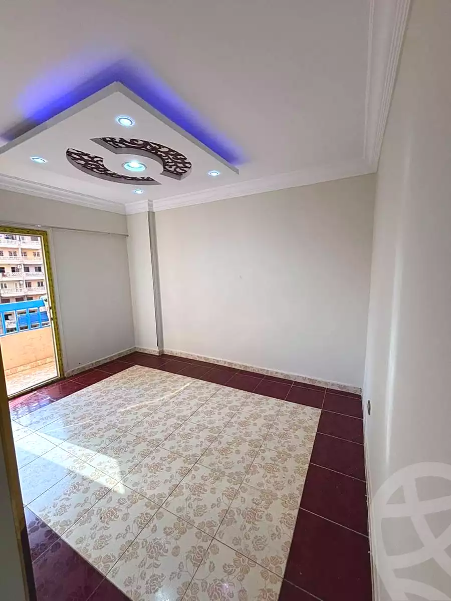 https://aqarmap.com.eg/ar/listing/7213947-for-sale-alexandria-el-asafra-l-sfr-bhry