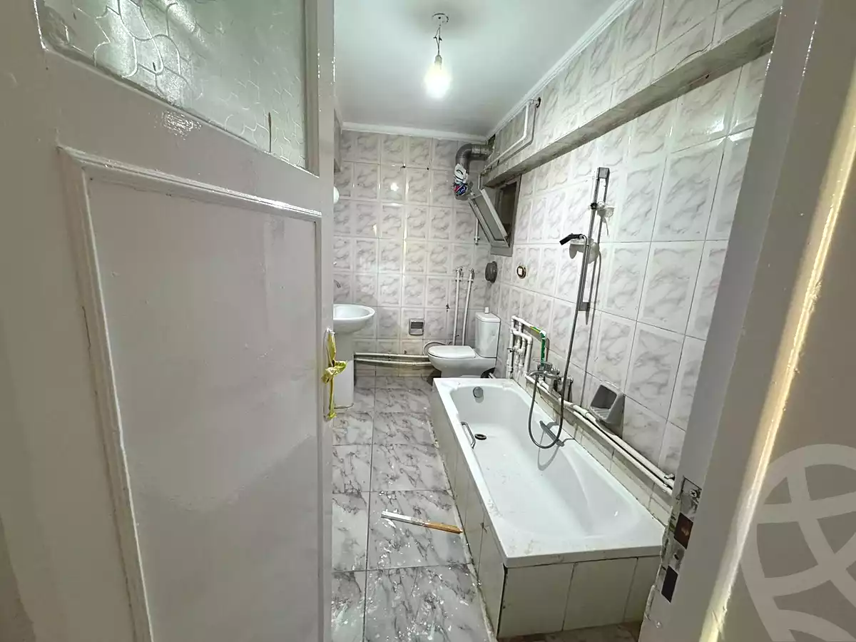 https://aqarmap.com.eg/ar/listing/7214371-for-rent-cairo-6th-of-october-mntq-fr-y-b-6-ktwbr